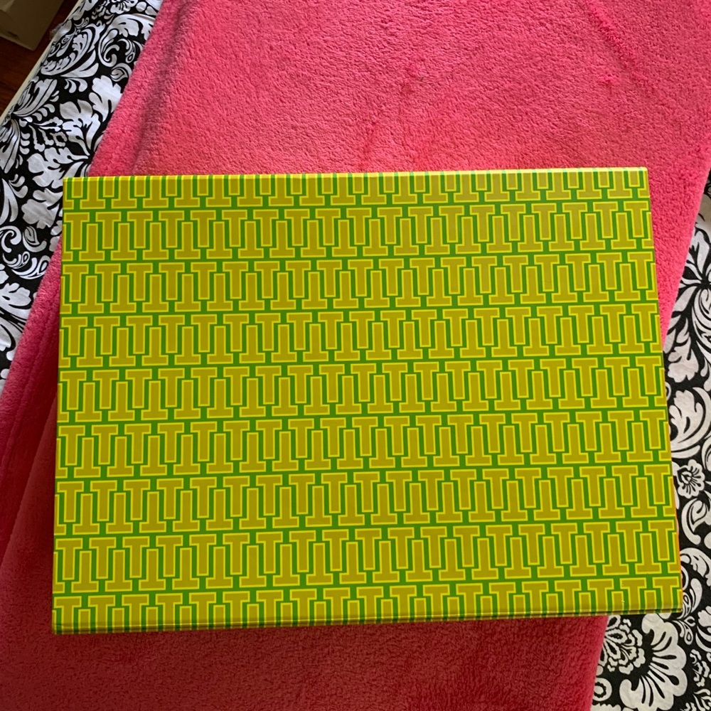 Tory Burch Box - Picture 3 of 4